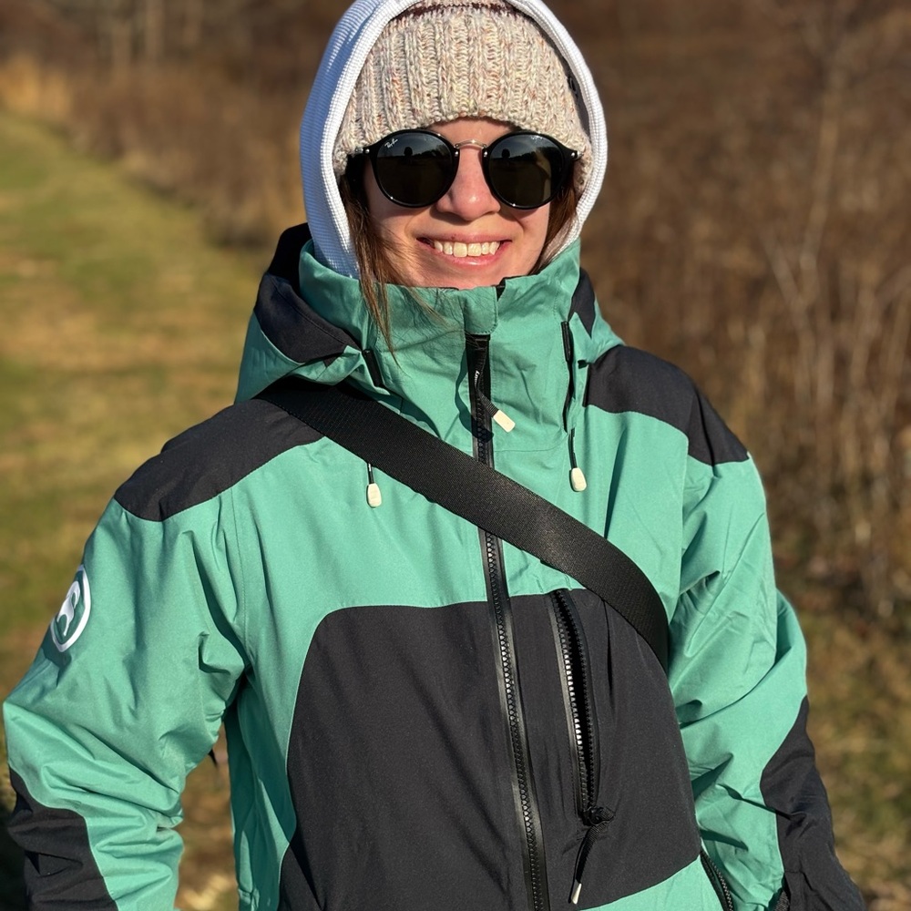 Women's Green and Black Jacket